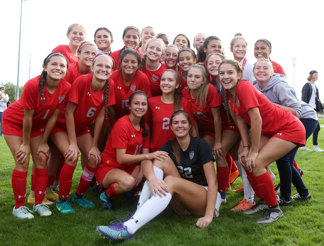 Arbor View pose for a photograph after their victory against Palo Verde at the Bettye Wilson ...