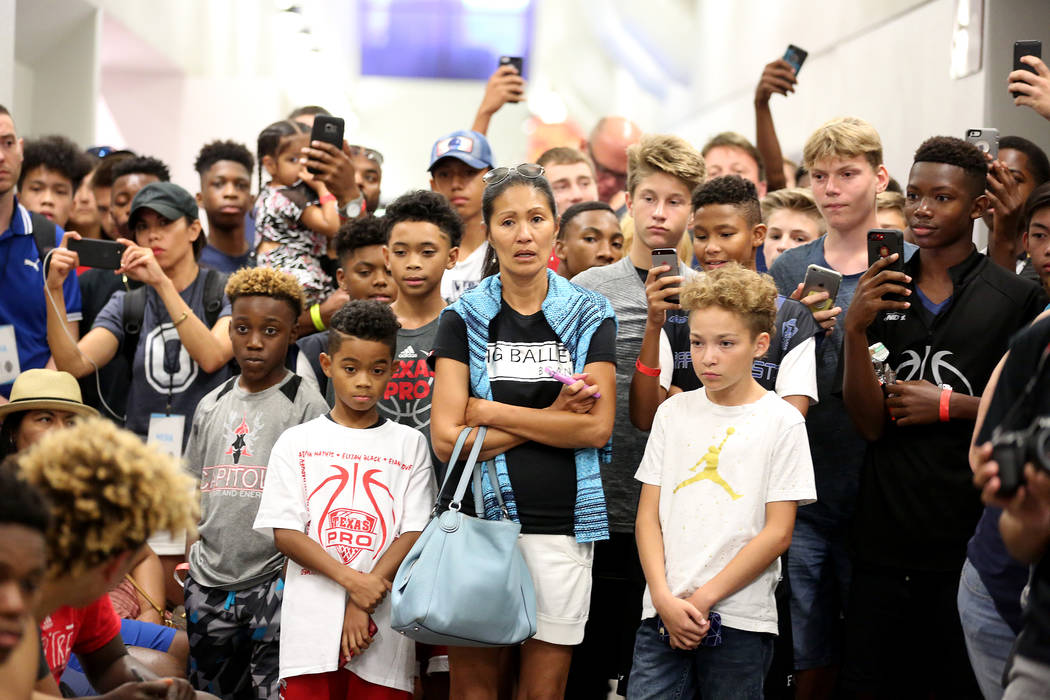 Fans swarm to take photos of LaMelo Ball, coach LaVar Ball and the rest of the Big Baller Br ...