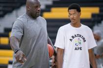 Cal Supreme player Shareef O’Neal, right is coached by his dad Shaquille O’Neal, ...