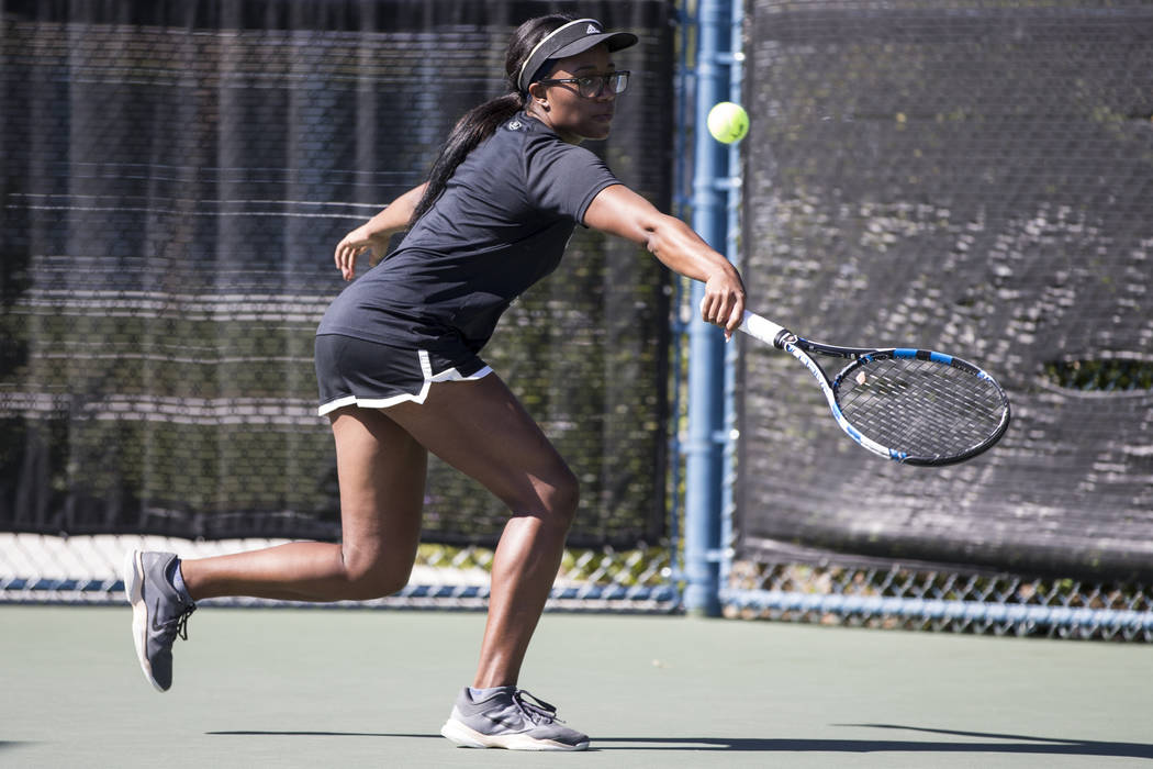 Faith Lutheran’s Jade Mayweather during her singles tennis match at the Darling Tennis ...