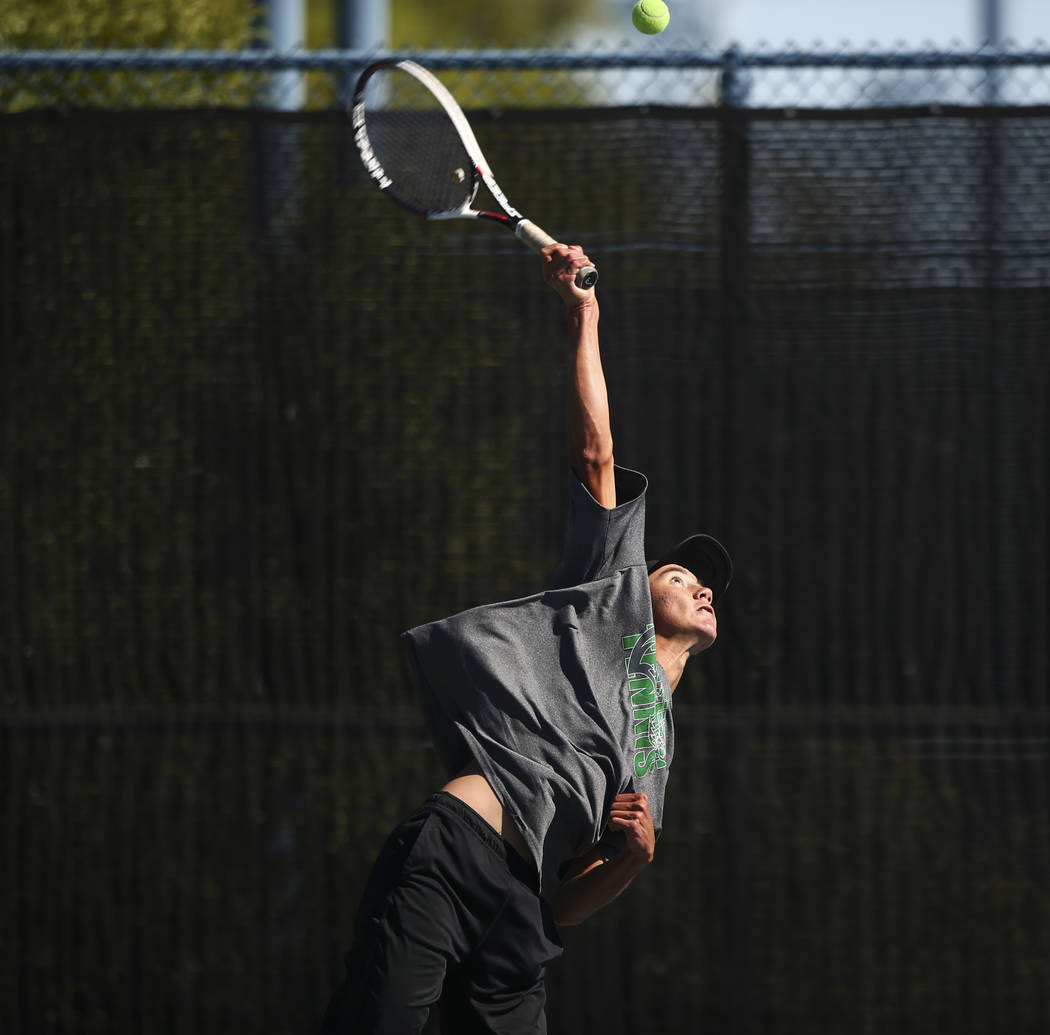 Palo Verde’s Axel Boticelli Clark’s Artem Iermolov compete in the Class 4A state ...