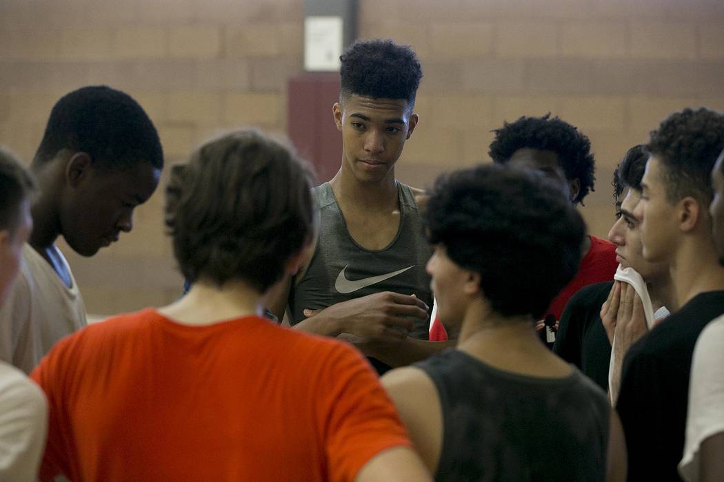 Isaiah Cottrell runs drills during a Vegas Elite practice in Las Vegas on Tuesday, July 25, ...