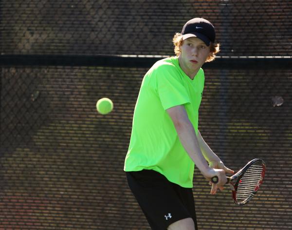 Palo Verde junior Rhett Bossung returns a ball during a Division I state championship match ...