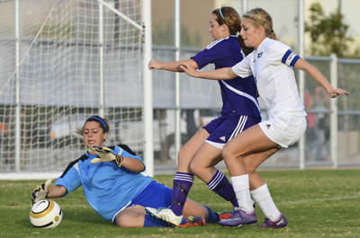 gvPREPSSOCCER_110112DC_004