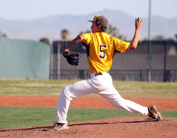 Bonanza pitcher Dave Estrada delivers in the seventh inning of the Bengals’ win Thursday. ...