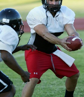 NP Emir Lopez Las Vegas football 82708