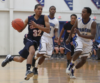 PREPSBOYSHOOPS_011113CS_005