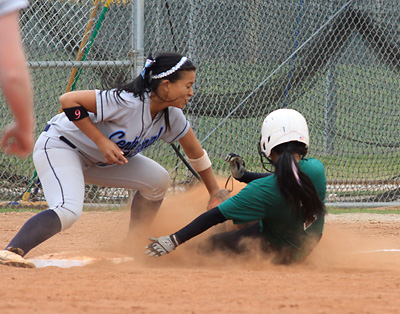 PREPS-SOFTBALL-APR14