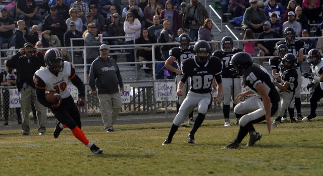 Chaparral’s Tryray Collins returns a kick in the second quarter of a game against Spri ...