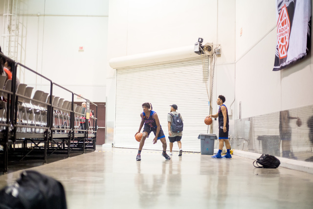 Las Vegas Knicks guard Isaiah Banks warms up before playing Iowa Brainstorms in an adidas Up ...