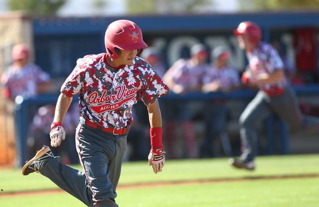 Arbor View’s Max Jungblut (5) runs for first base in the third inning against Sierra V ...