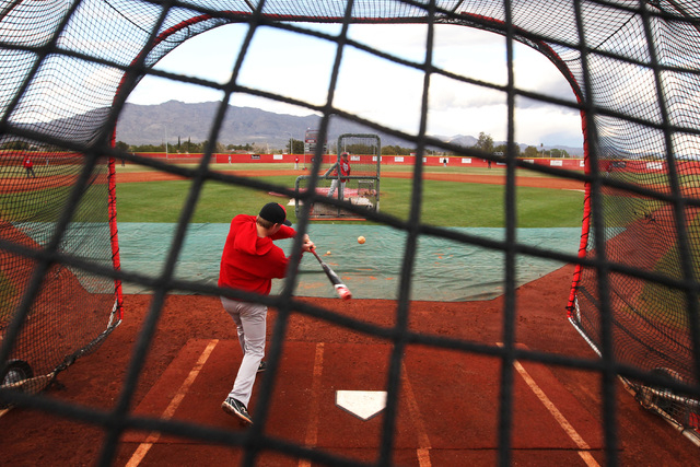 Arbor View’s Blake Sieck hits during practice Tuesday, March 3, 2015. (Sam Morris/Las ...