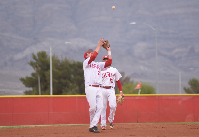 Arbor View’s Austin Pfeifer (27) catches a pop fly for an out against Shadow Ridge dur ...