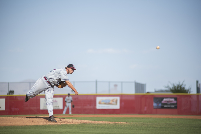 Desert Oasis A.J. Landis (15) pitches against Arbor View during their baseball game at Arbor ...