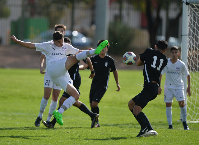 Coronado’s Grant Smyth (3) kicks the ball during the boys Class 4A State Championship ...