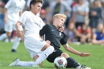 Coronado’s Dylan Thompson (4) brings down Galena’s Cole Matteson (2) during the ...