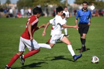 Coronado’s Alfredo Diaz (13) kicks the ball against Valley during the Sunrise region b ...