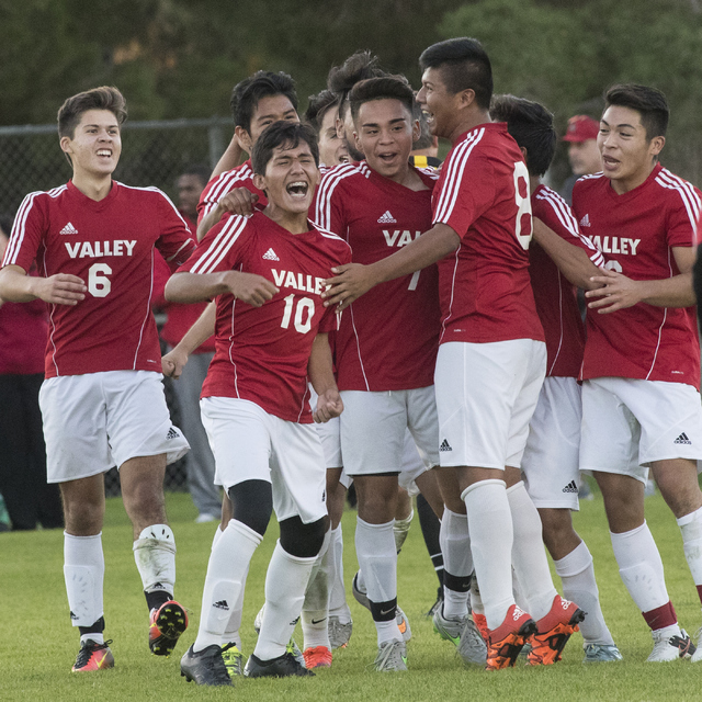 Valley High School celebrates their win after their semifinal game against Las Vegas High Sc ...