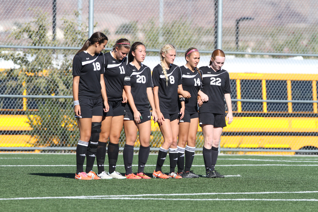 Palo Verde’s Jadyn Nogues (18), Mackenzie Nogues (11), Hannah Coleman (20), Alexis Llo ...