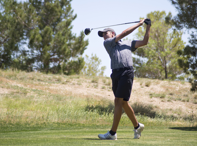 Palo Verde’s Cameron Meeks hits his ball during the Sunset Region boys golf tournament ...