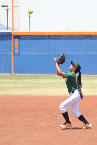 Palo Verde second baseman Melissa Lacro catches a pop fly during the Sunset Region champions ...