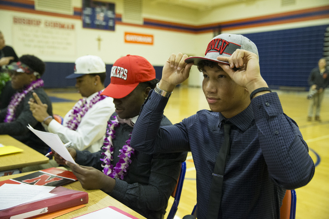 Bishop Gorman’s Greg Francis, right, who committed to attending UNLV during Signing Da ...