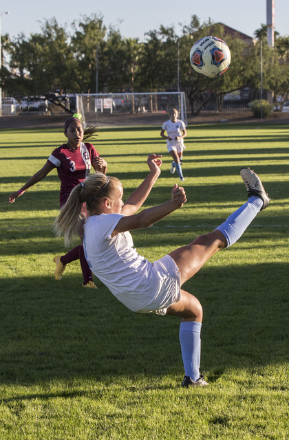 Foothill’s Elise Bush (7) does a bicycle kick during the Sunrise Region girls soccer q ...