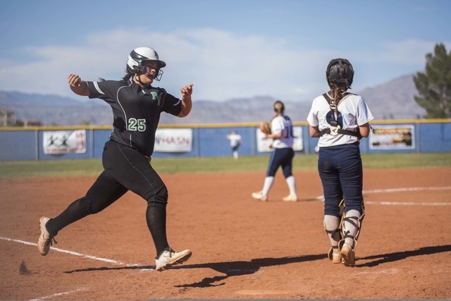 Palo Verde High School’s Grace Chavez (25) scores against Centennial High School durin ...