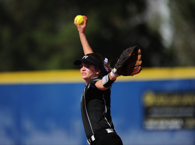 Palo Verde starting pitcher Taylor Askland delivers to Shadow Ridge in the third inning of t ...