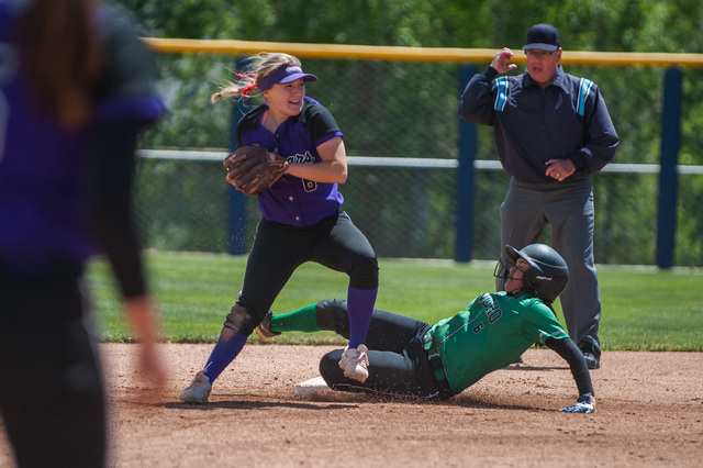 Spanish Springs’ Katelyn Townsend (6) tags out Rancho’s Lili Gutierrez (6) at se ...