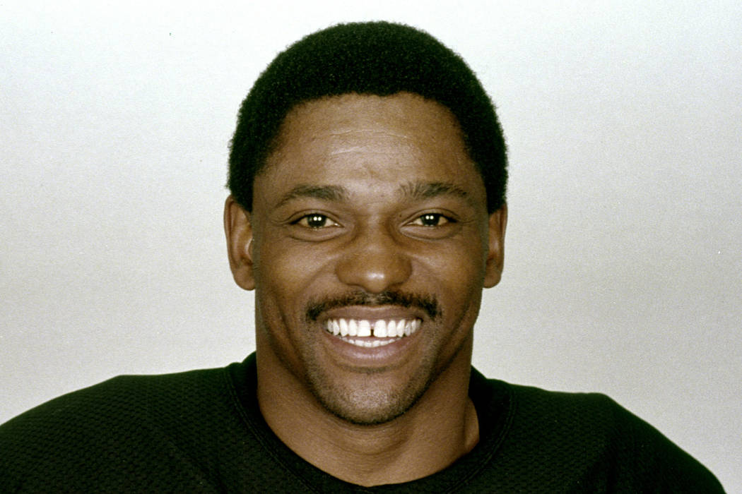 Oakland Raiders wide receiver Cliff Branch in 1981. (AP Photo/NFL Photos)