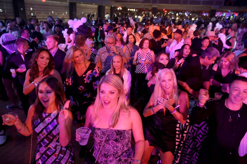 Las Vegas headliners salute AFAN at Black & White Party Las Vegas