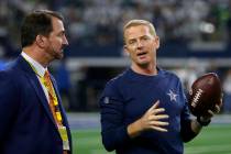 Broadcaster and former Dallas Cowboys quarter back Babe Laufenberg, left, and head coach Jason ...