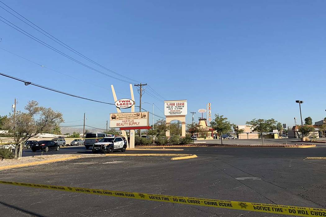 Las Vegas police investigate a homicide at Rancho Drive and Washington Avenue, Thursday, Aug. 2 ...