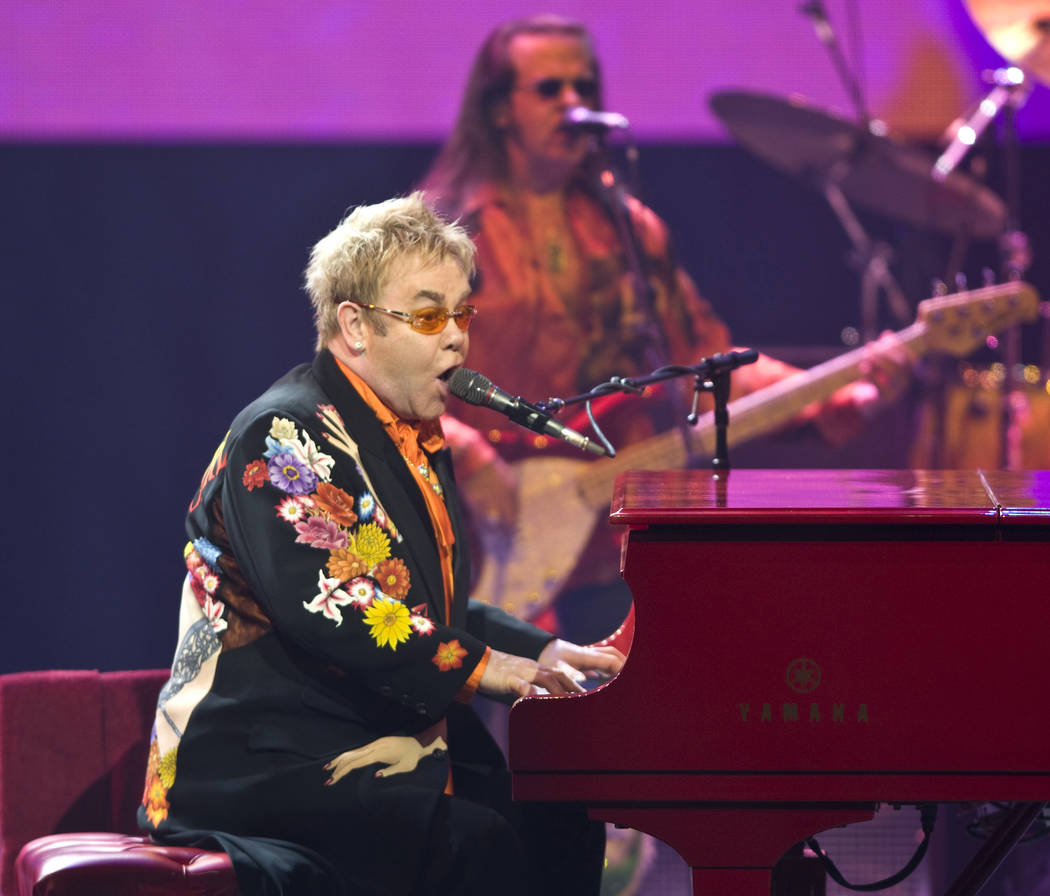 5 of Elton John’s most memorable Las Vegas shows Las Vegas ReviewJournal