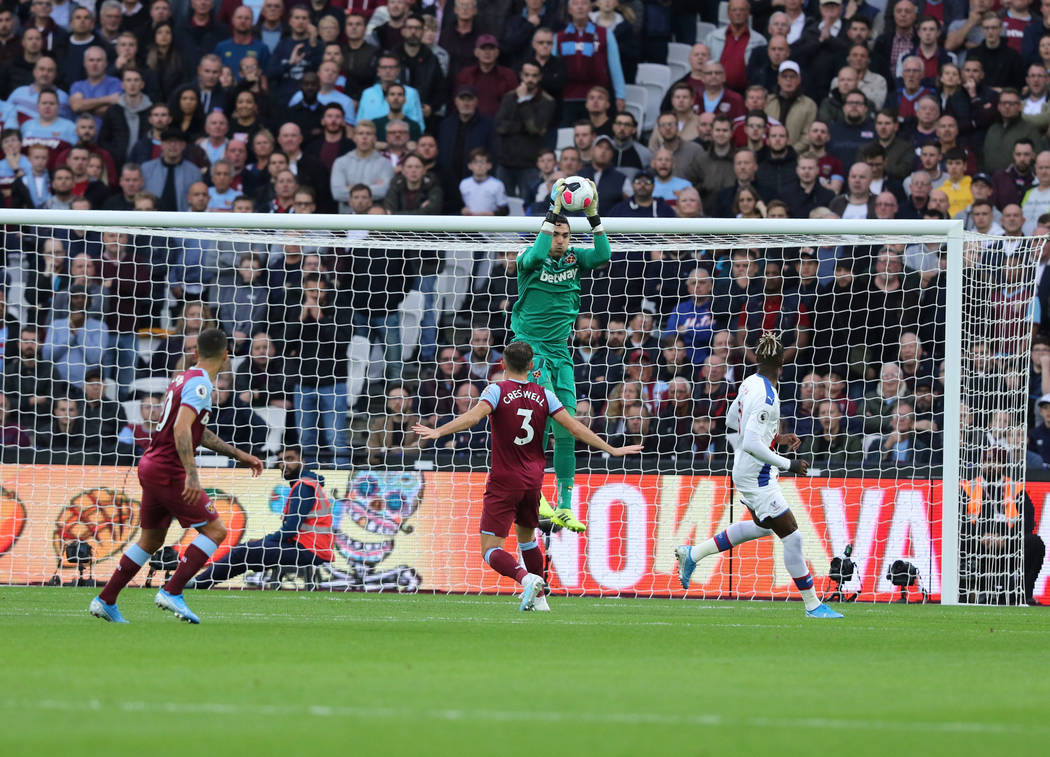 West Ham United goalkeeper Roberto (13) makes a save during the first half of an English Premie ...