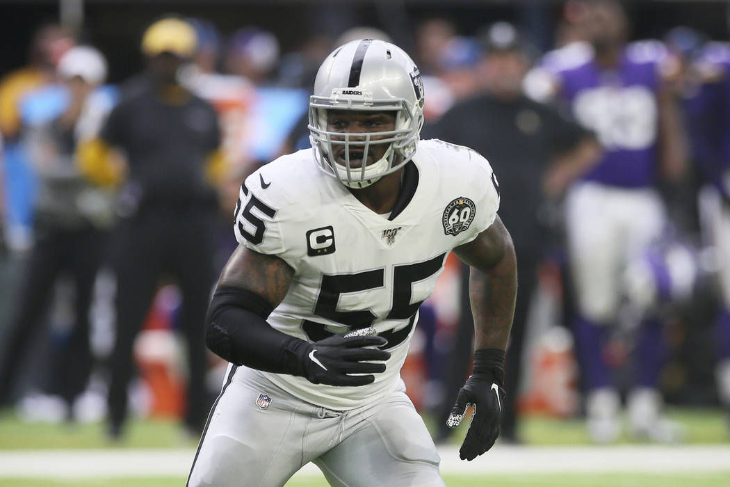 Oakland Raiders outside linebacker Vontaze Burfict gets set for a play during the first half of ...