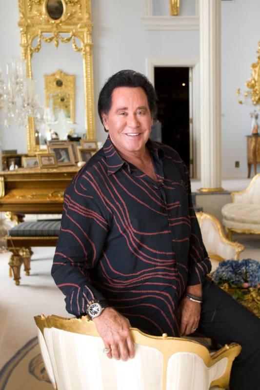 Wayne Newton at his Casa de Shenandoah ranch home in Las Vegas, Oct. 20, 2010. (Las Vegas Revie ...