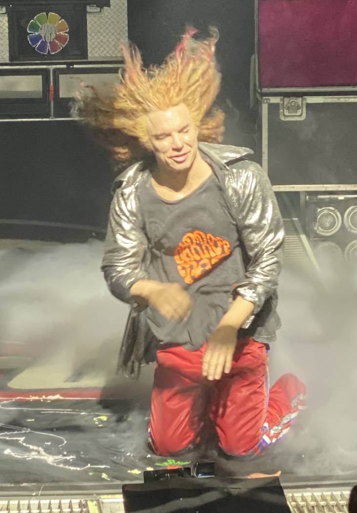 Carrot Top’s Las Vegas Strip residency to run through 2025 Las Vegas