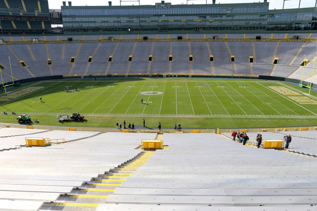 Lambeau Field Welcomes Raiders