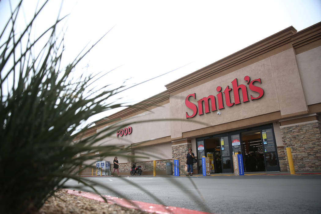 Smith's grocery stores accepting Visa credit cards again ...