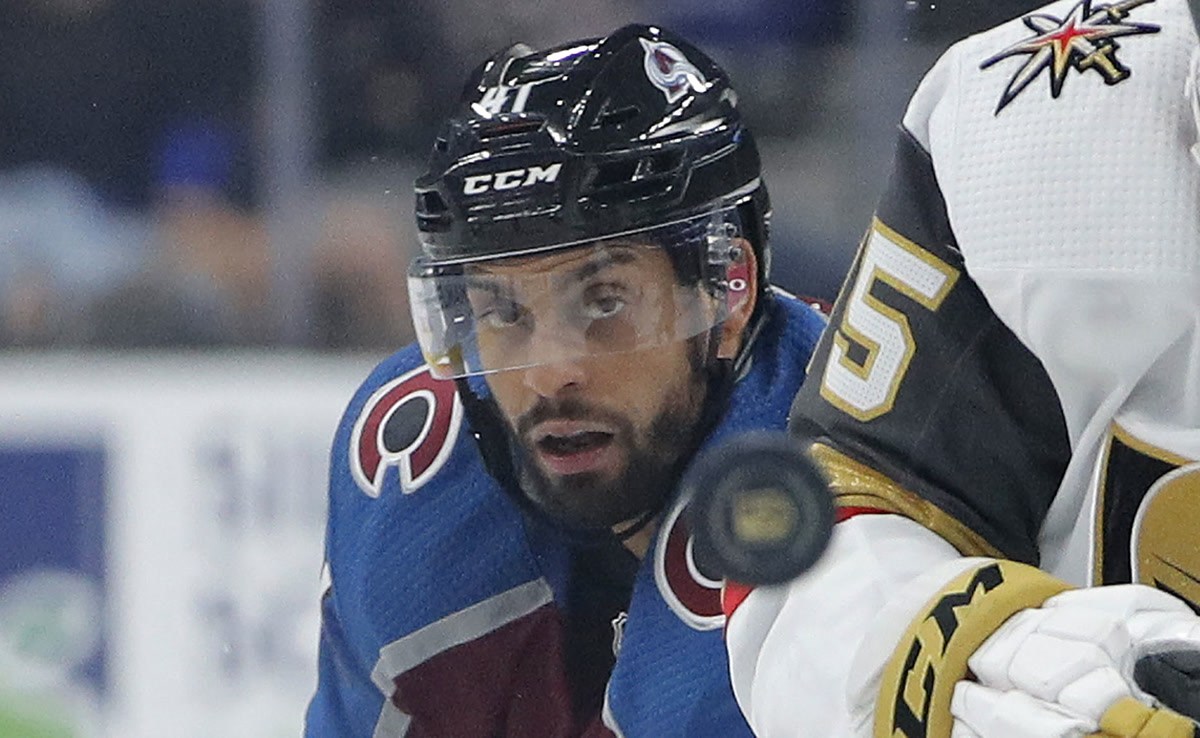 Golden Knights' Pierre-Édouard Bellemare reflects on shaving his