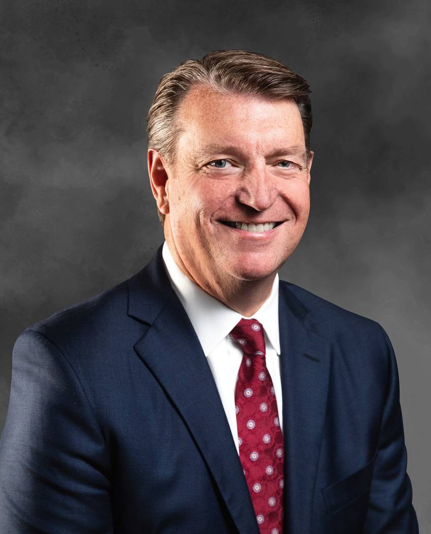 Stephen Thayer (Golden Entertainment)