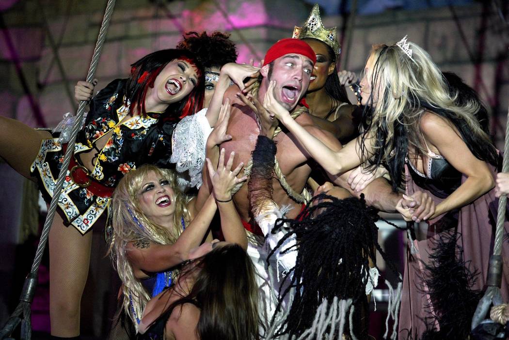 Sirens capture a pirate during "Sirens of TI." (Las Vegas Review-Journal file photo)