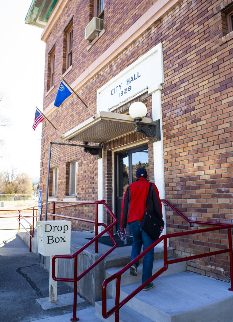 Ely Mayor Nathan Robertson heads to Ely City Hall on Tuesday, Nov. 5, 2019. (Chase Stevens/Las ...