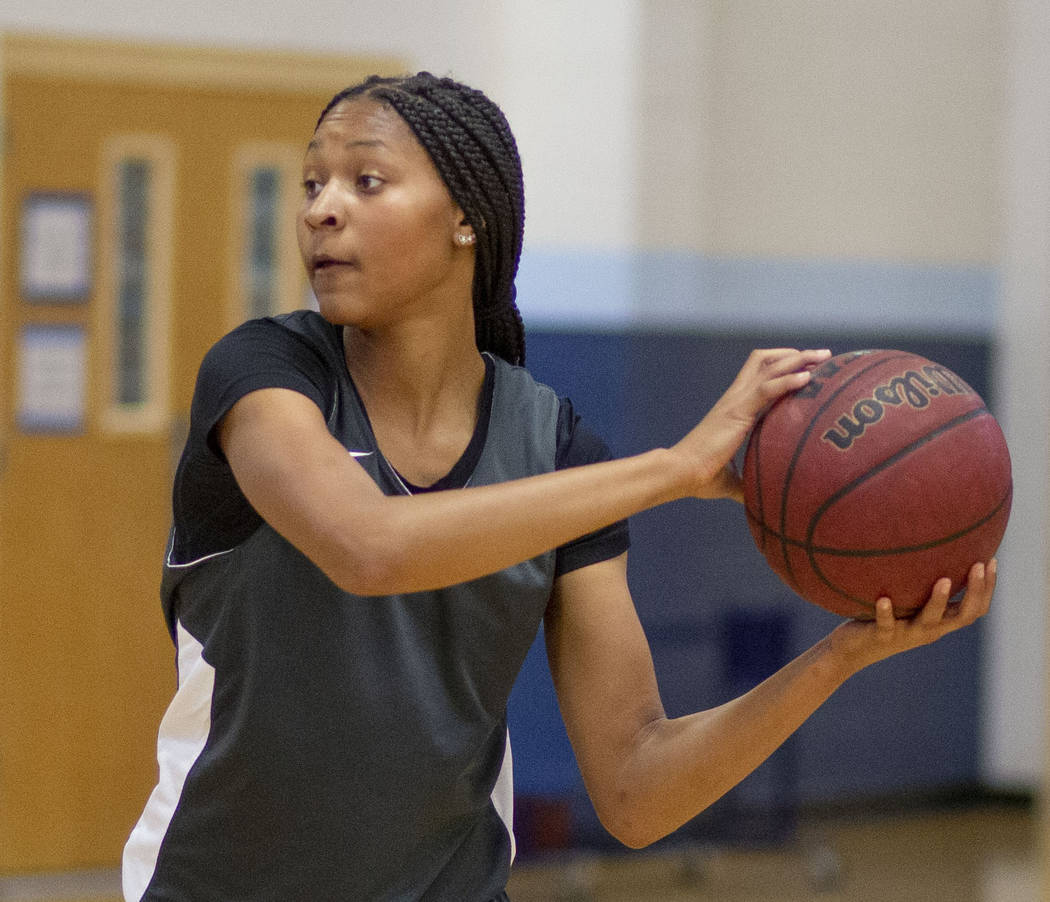 Centennial junior Taylor Bigby, participates in drills during varsity practice at Centennial hi ...