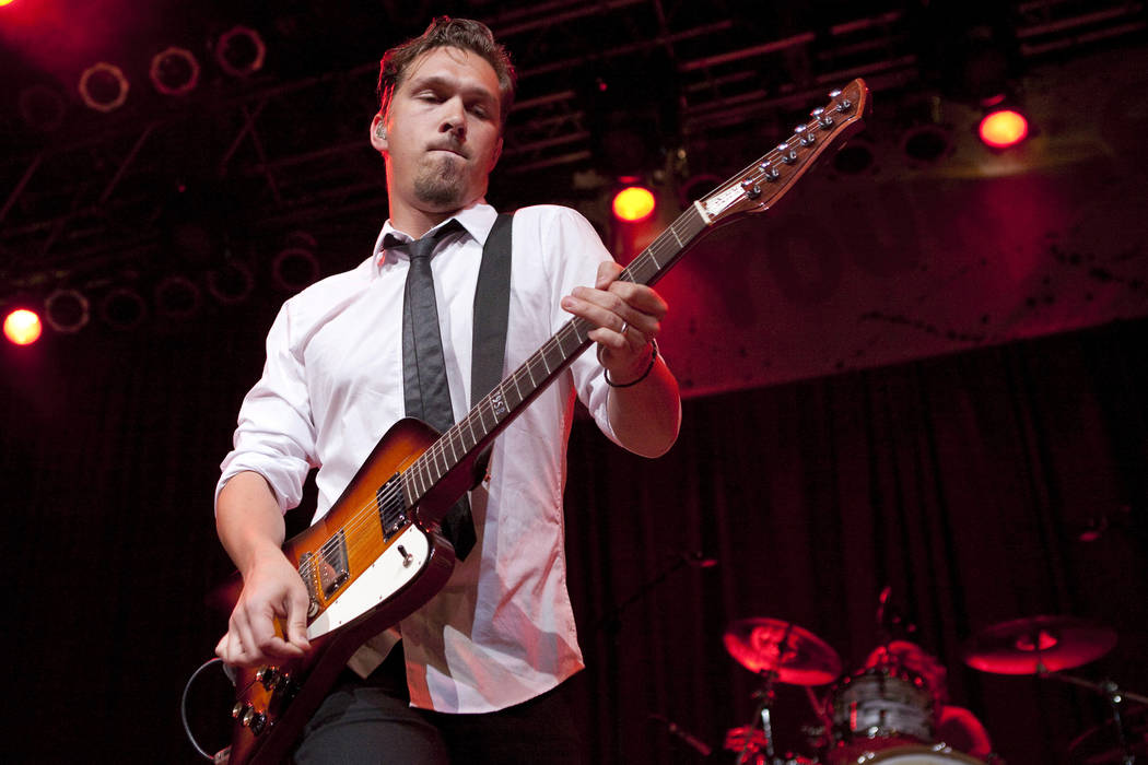 Isaac Hanson of Hanson performs at the House of Blues on November 11, 2009 in Anaheim, Californ ...