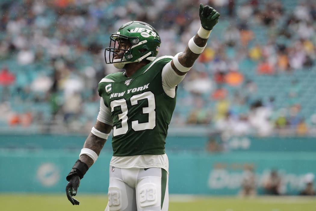 New York Jets strong safety Jamal Adams (33) in action during the first half of an NFL football ...