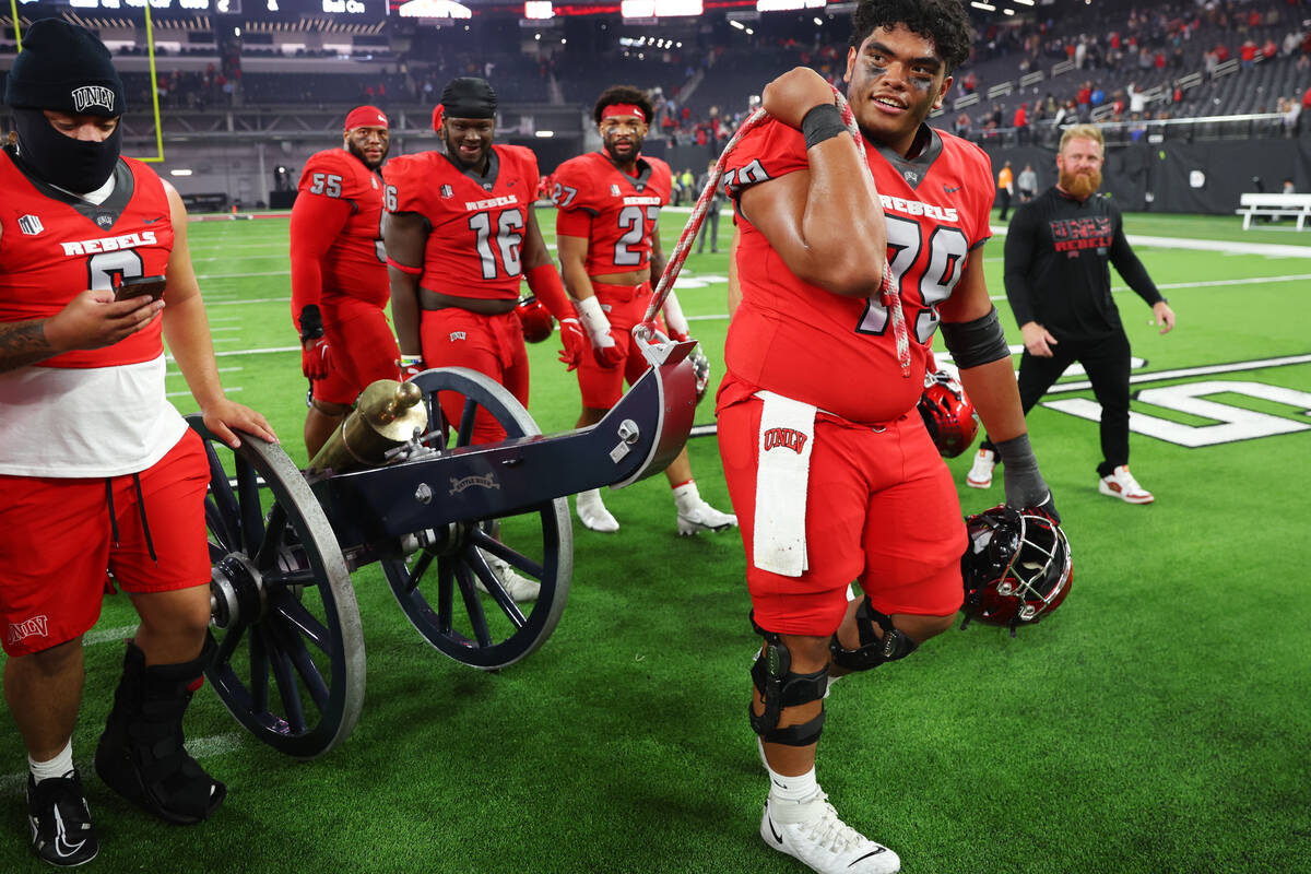 The Fremont Cannon: how a lost howitzer and a failed prank led to the  NCAA's best trophy