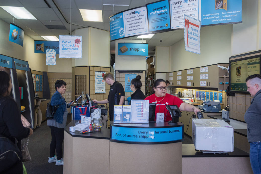 When to send packages for Christmas delivery Las Vegas ReviewJournal